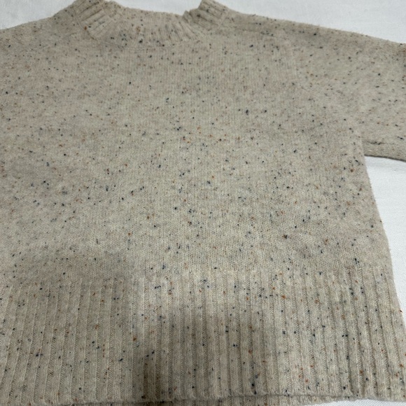 Sweater - Picture 3 of 3